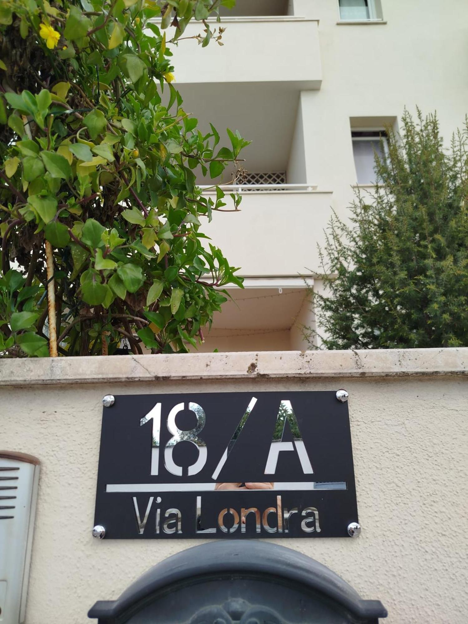 Casa Vacanze Olbia Bagian luar foto